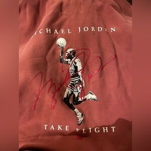 Take Flight Red Graphic Men's Crewneck Sweatshirt